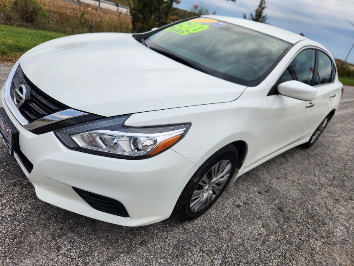 2018 Nissan Altima 2.5 S photo 2