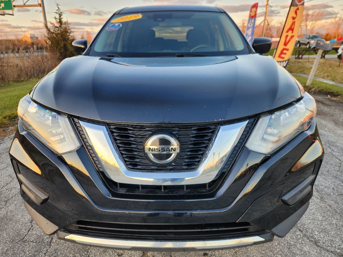 2019 Nissan Rogue S photo 3