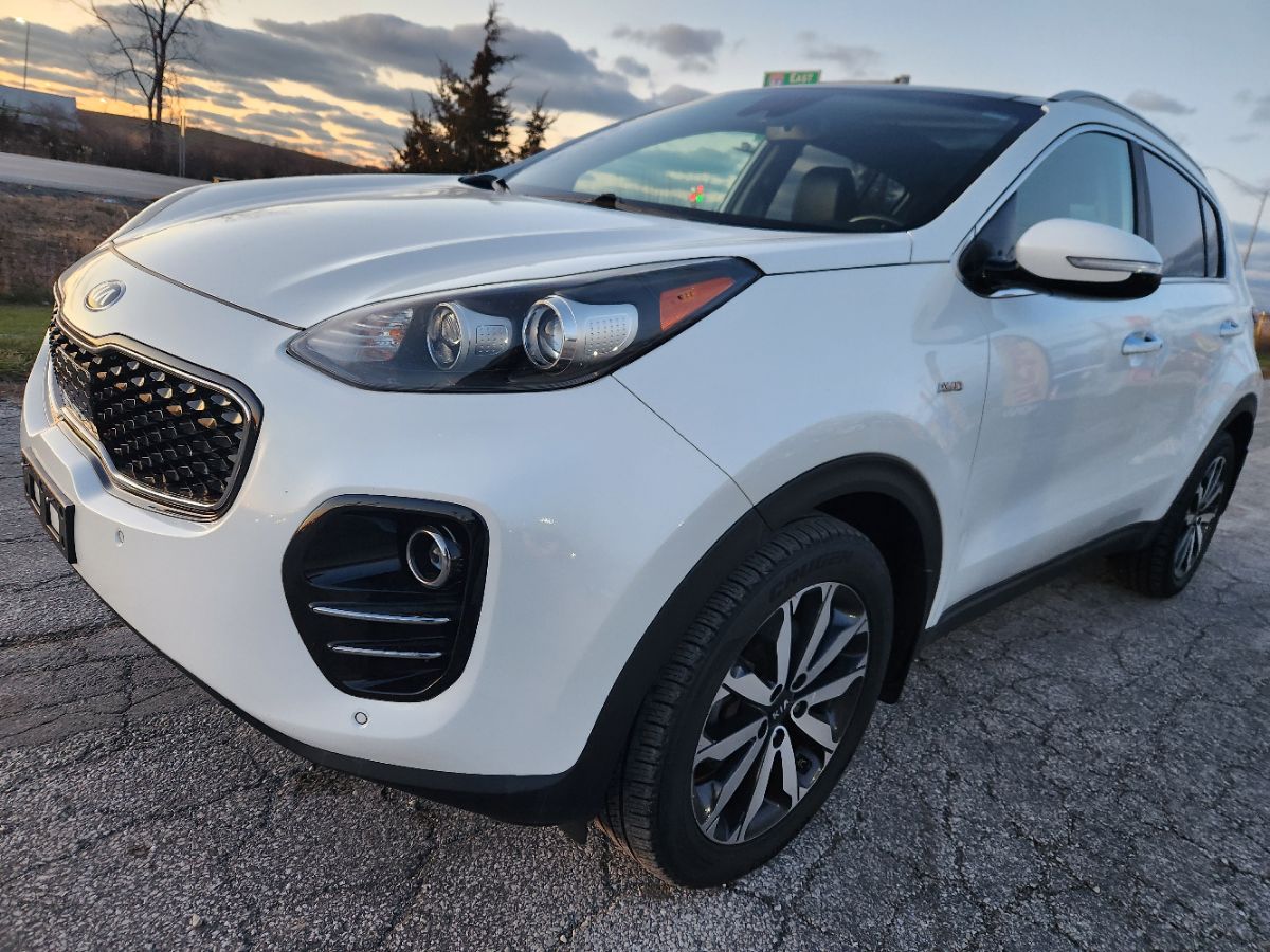2017 Kia Sportage EX photo 4