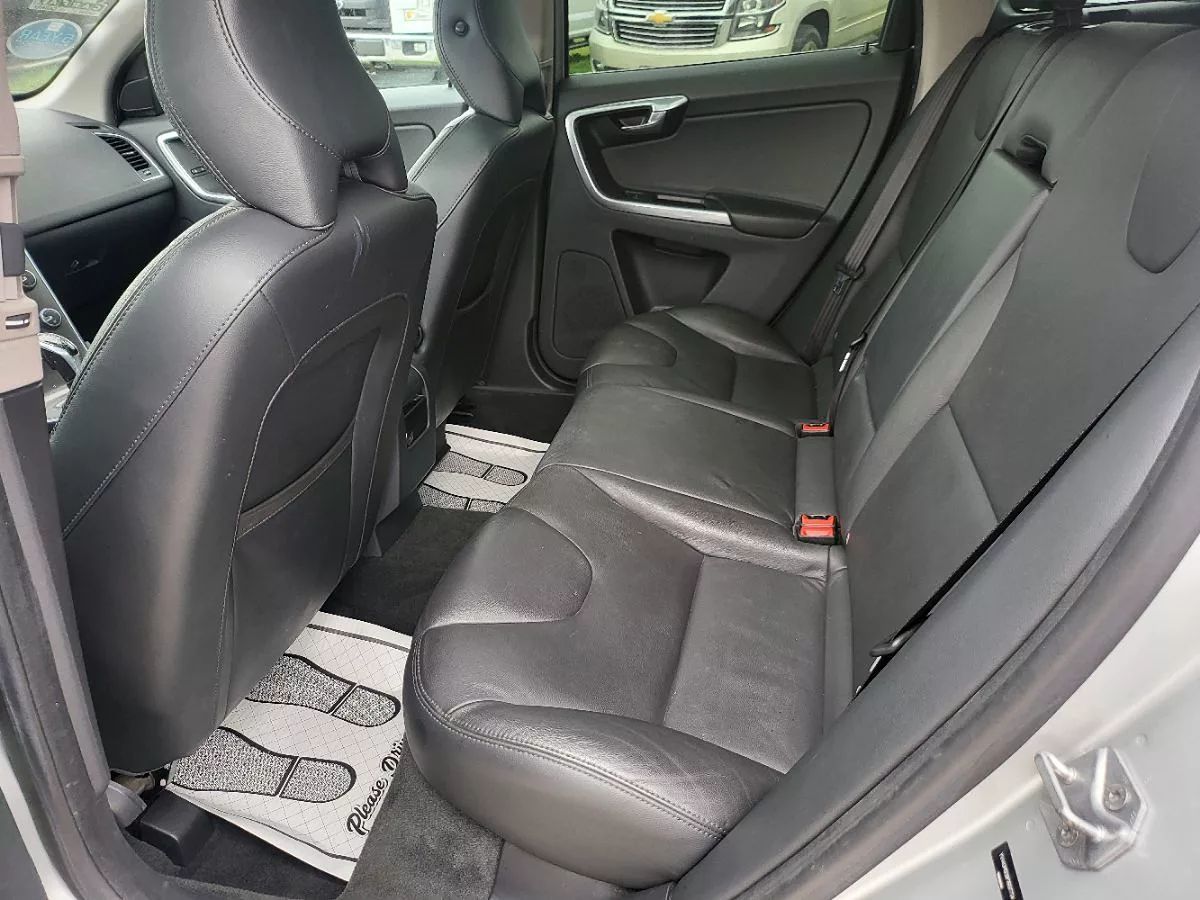 2015 Volvo XC60 Premier Plus - Photo 26