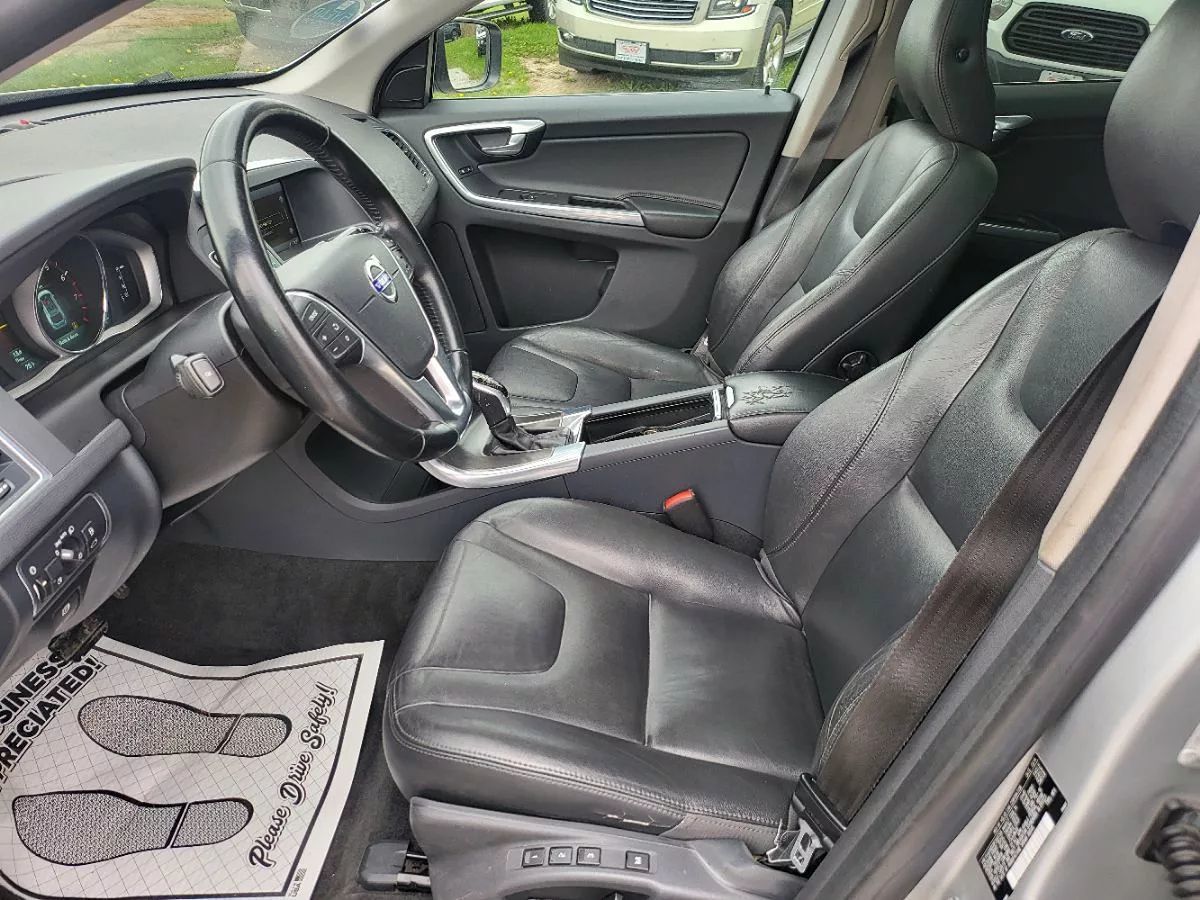 2015 Volvo XC60 Premier Plus - Photo 13