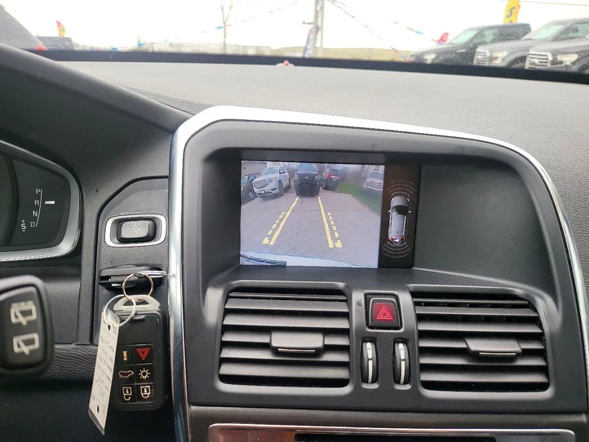 2015 Volvo XC60 Premier Plus - Photo 14