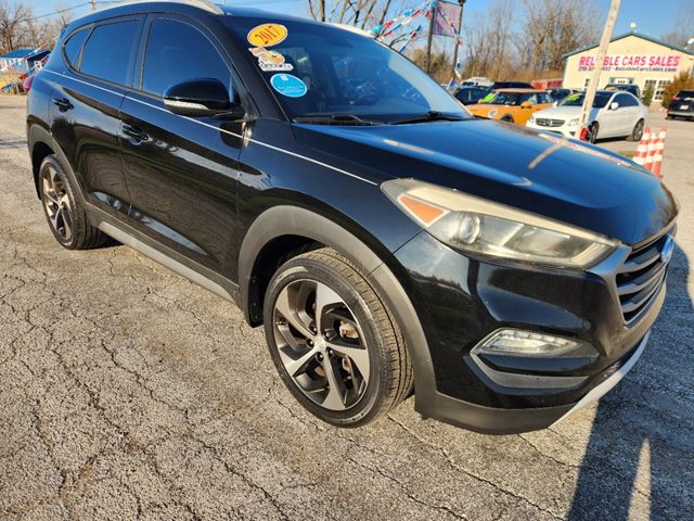 Black Noir Pearl 2017 Hyundai Tucson 1.6T Sport FWD SUV / Crossover Front-Wheel Drive Automatic