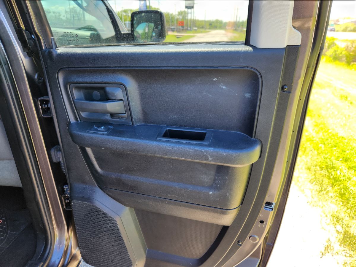 2015 RAM Ram 1500 Pickup Express - Photo 22