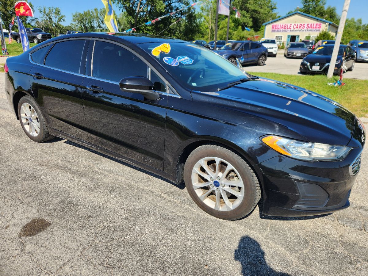 2020 Ford Fusion SE