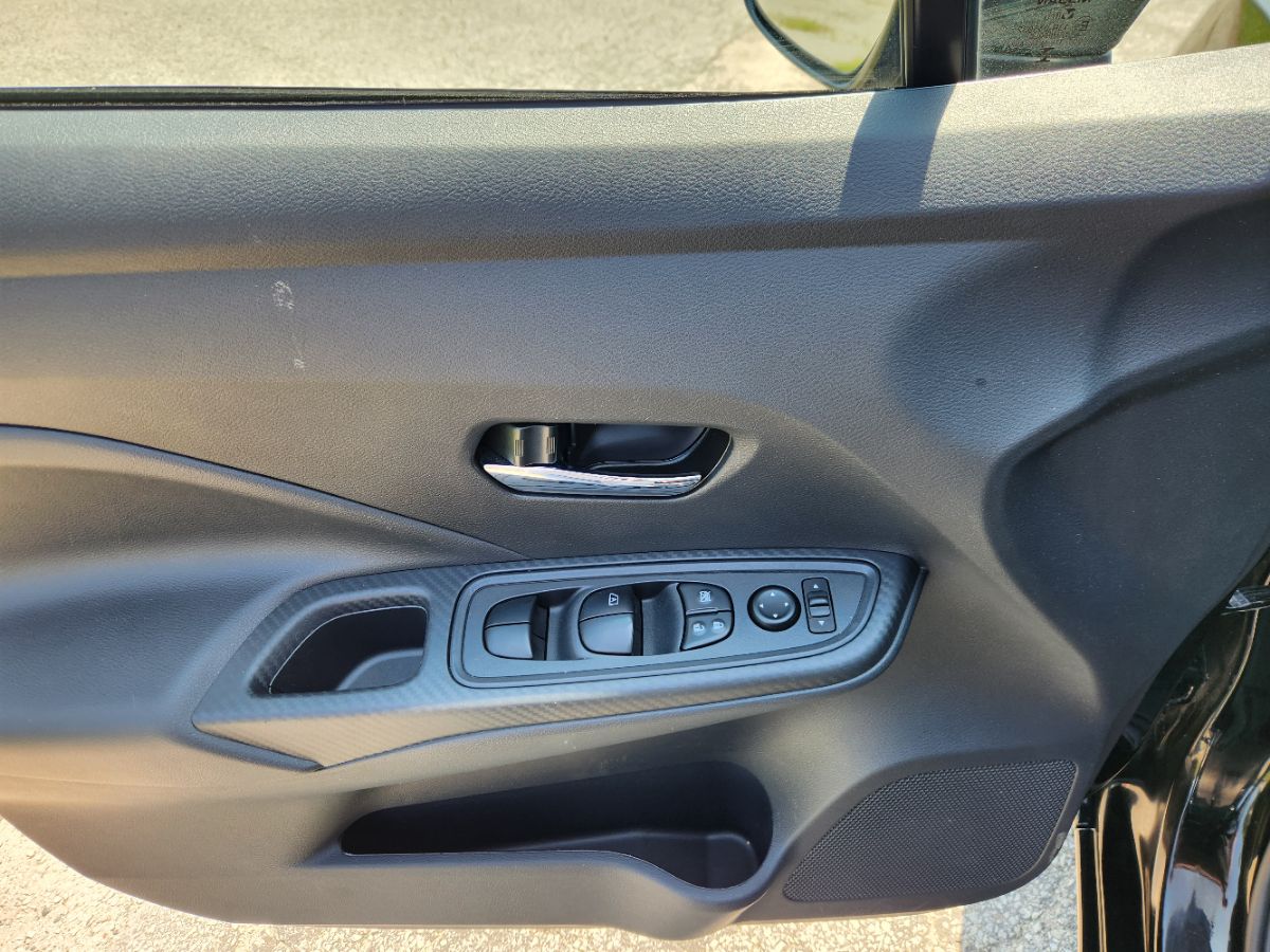 2025 Nissan Versa Sedan SV - Photo 12