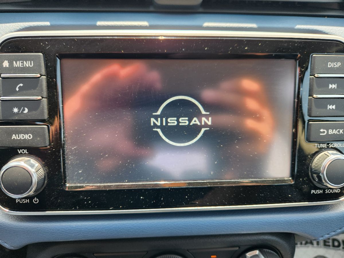 2025 Nissan Versa Sedan SV - Photo 17