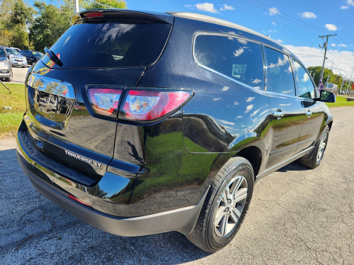 Photo 8 of this Chevrolet Traverse