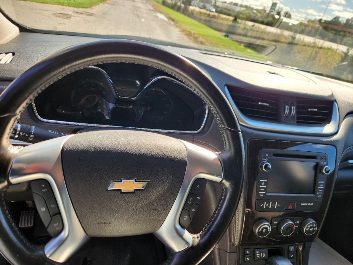 Photo 11 of this Chevrolet Traverse