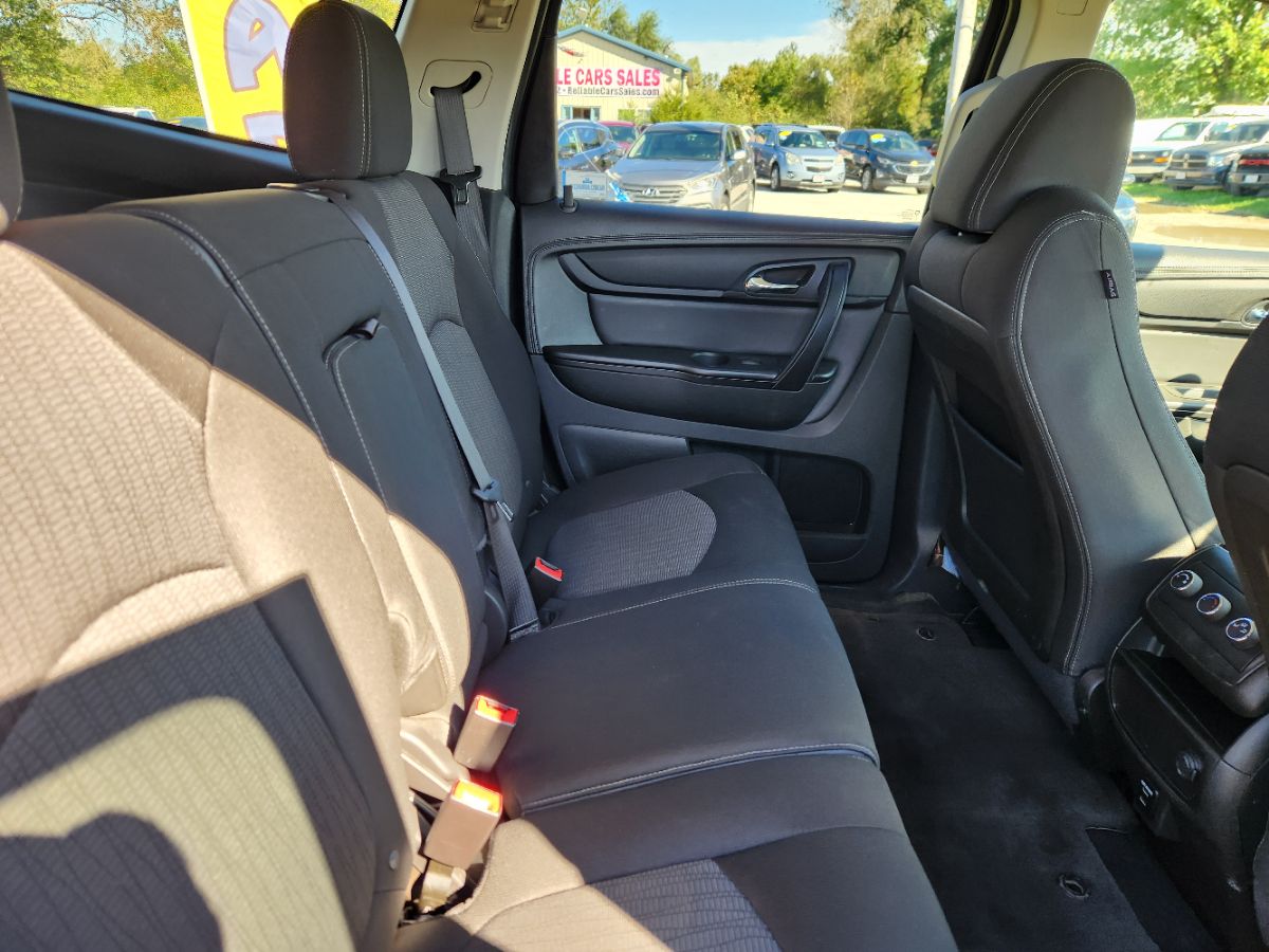 Photo 25 of this Chevrolet Traverse