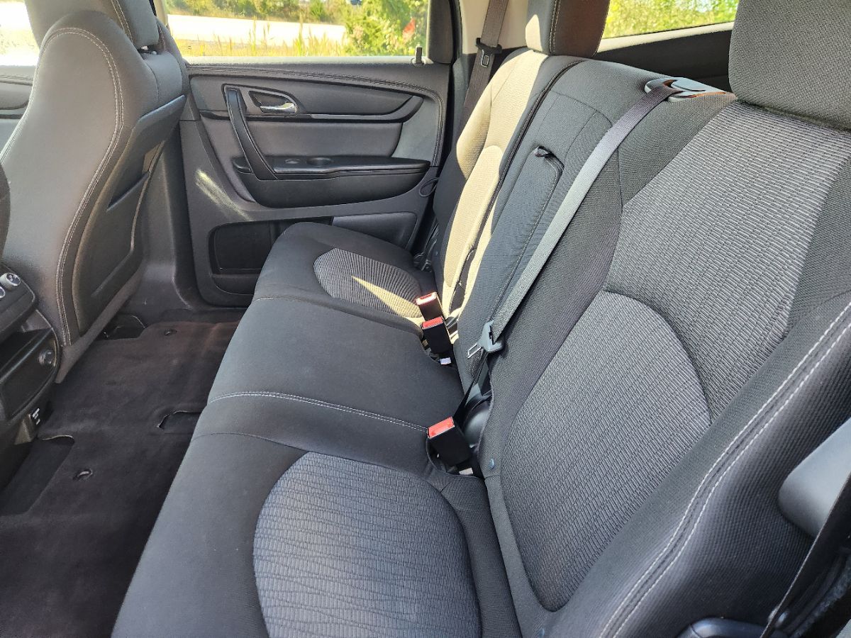 Photo 28 of this Chevrolet Traverse