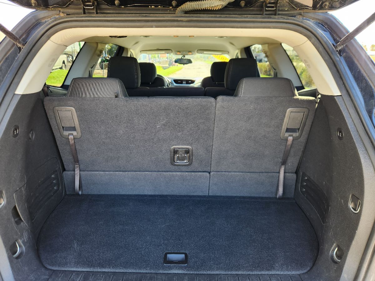 Photo 31 of this Chevrolet Traverse