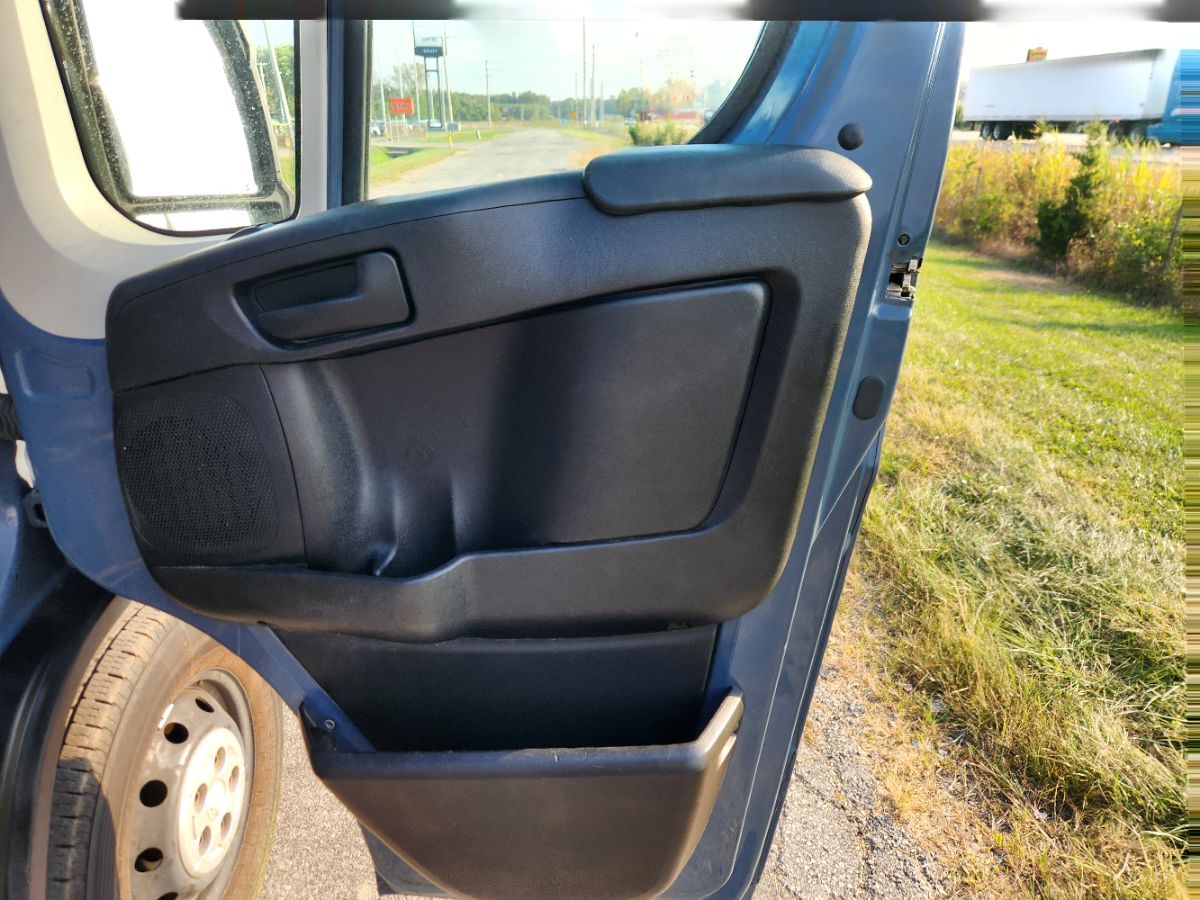 Photo 17 of this Ram ProMaster Cargo Van