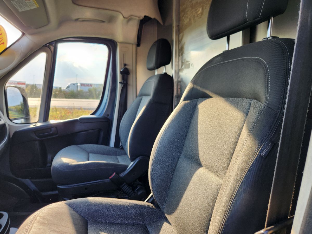 Photo 19 of this Ram ProMaster Cargo Van
