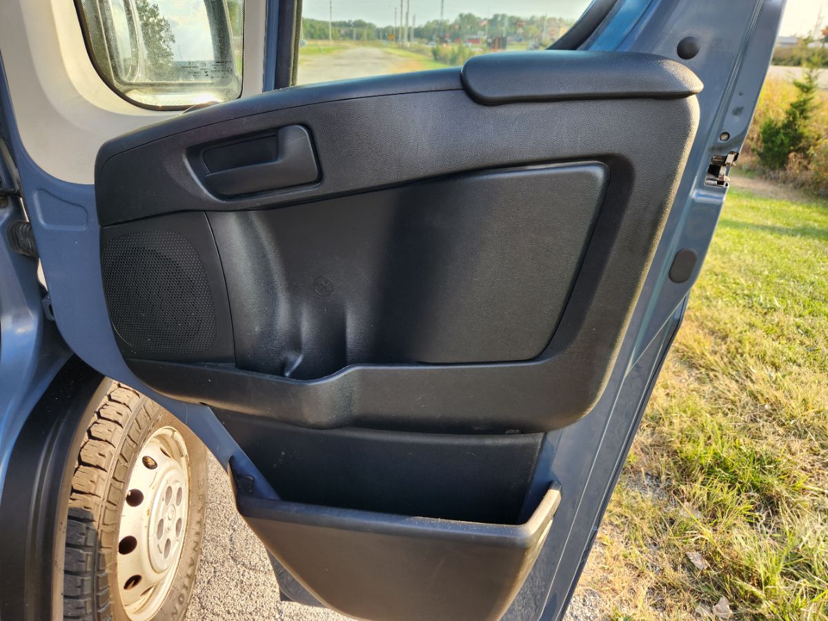 Photo 20 of this Ram ProMaster Cargo Van