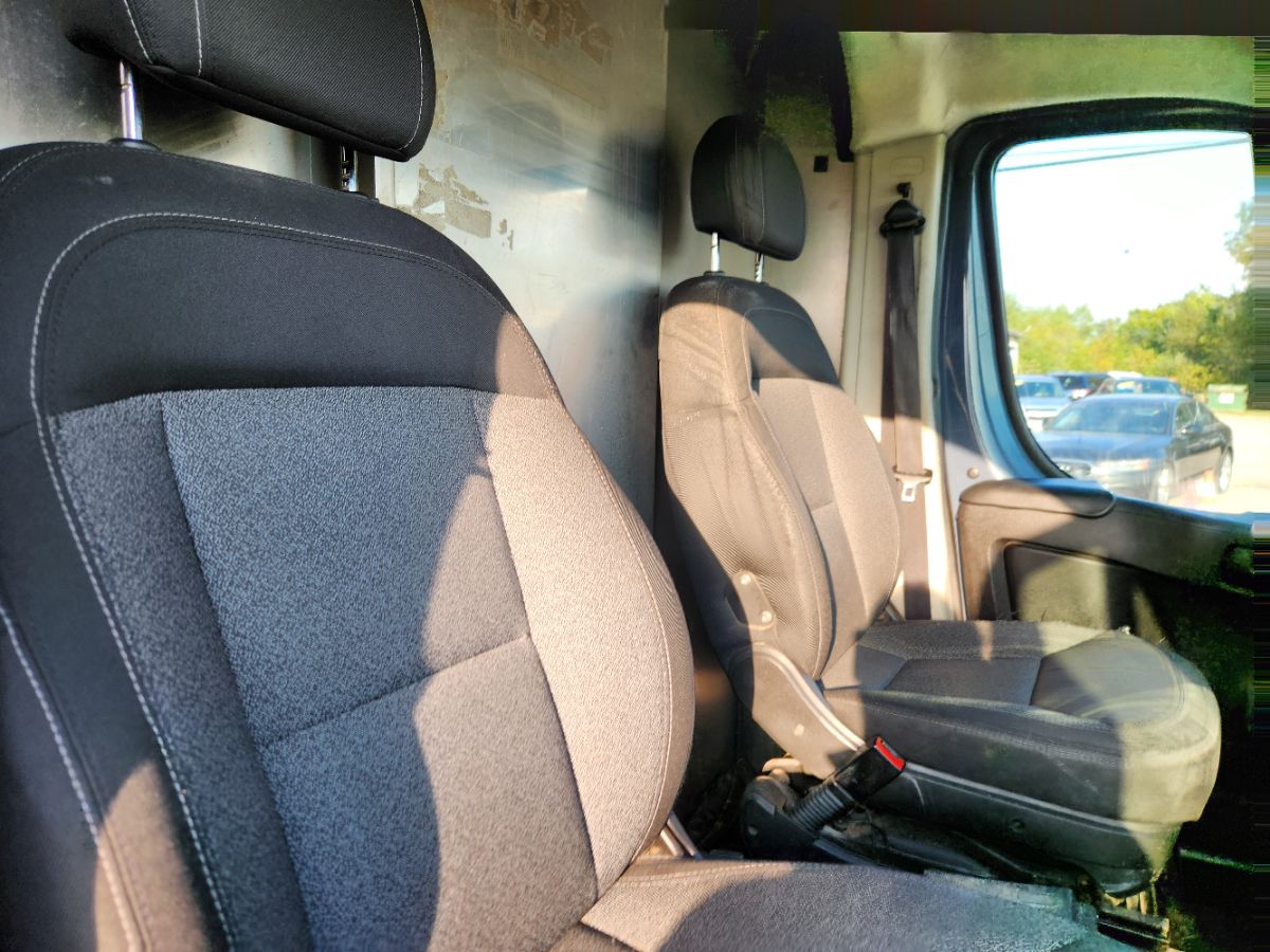 Photo 22 of this Ram ProMaster Cargo Van