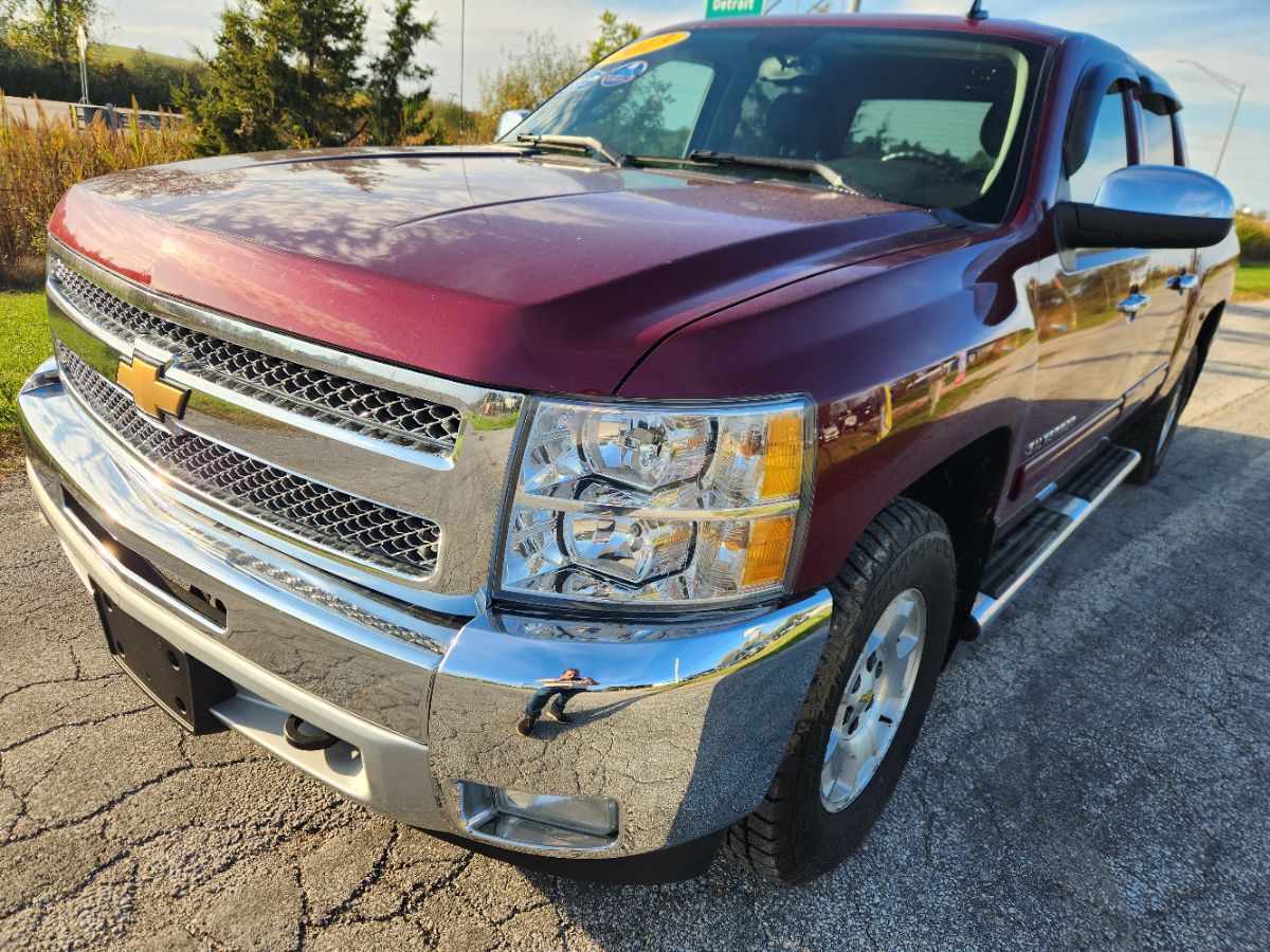 Photo 4 of this Chevrolet Silverado 1500