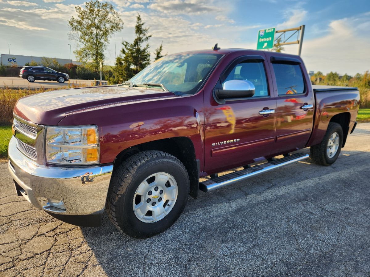 Photo 5 of this Chevrolet Silverado 1500