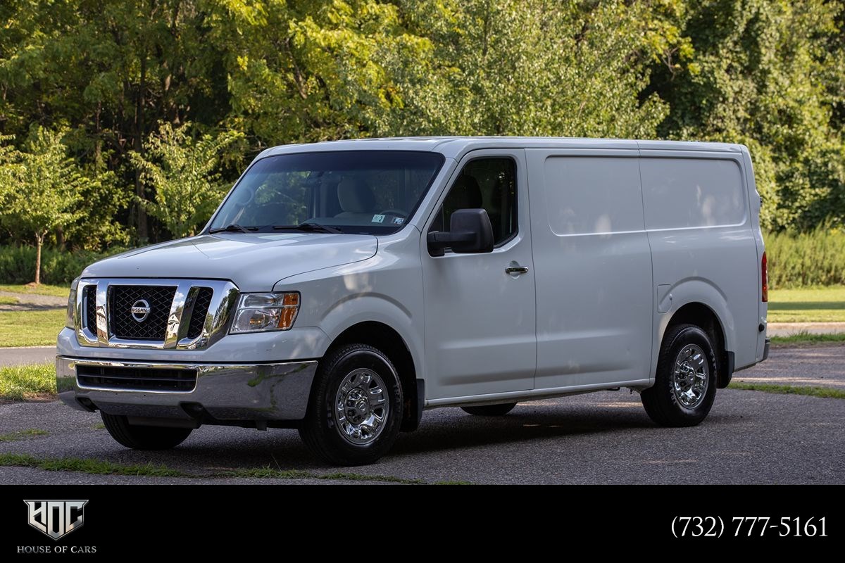 2016 Nissan NV SL