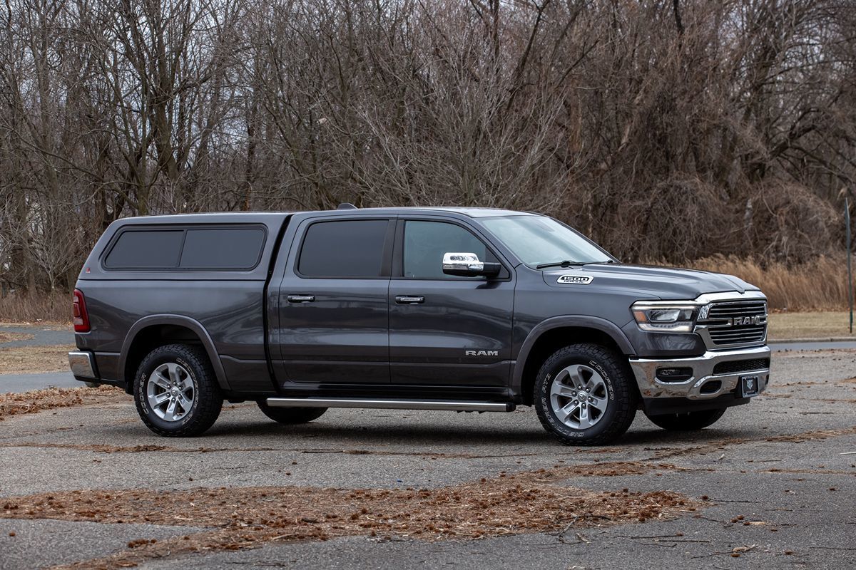 2019 Ram 1500 Laramie photo 3