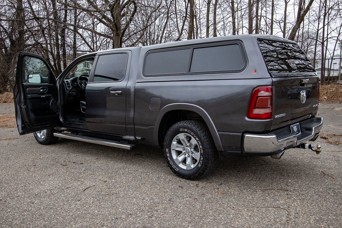 2019 Ram 1500 Laramie photo 7