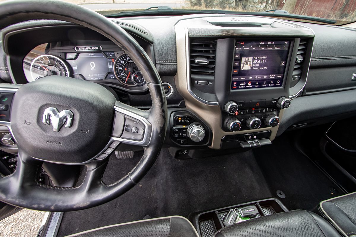 2019 Ram 1500 Laramie photo 13