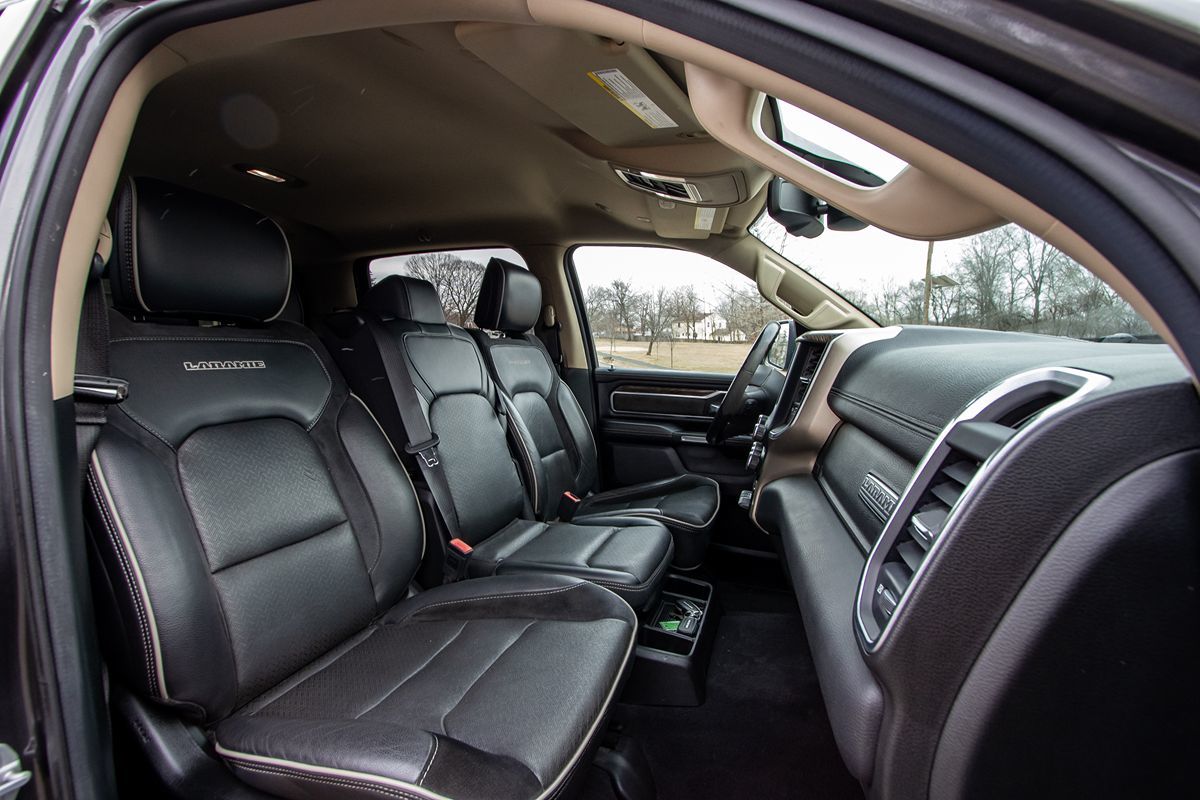 2019 Ram 1500 Laramie photo 19