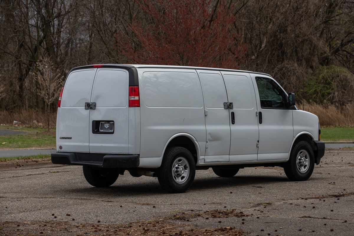 2020 Chevrolet Express Cargo Van photo 4