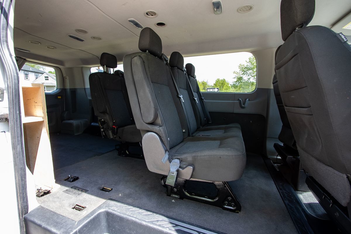2017 Ford Transit XLT photo 20