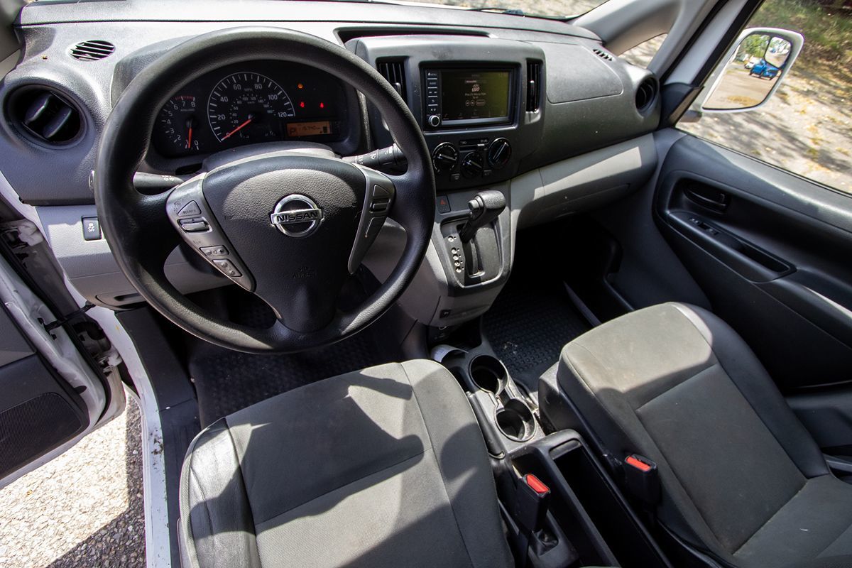 2020 Nissan NV200 SV photo 12