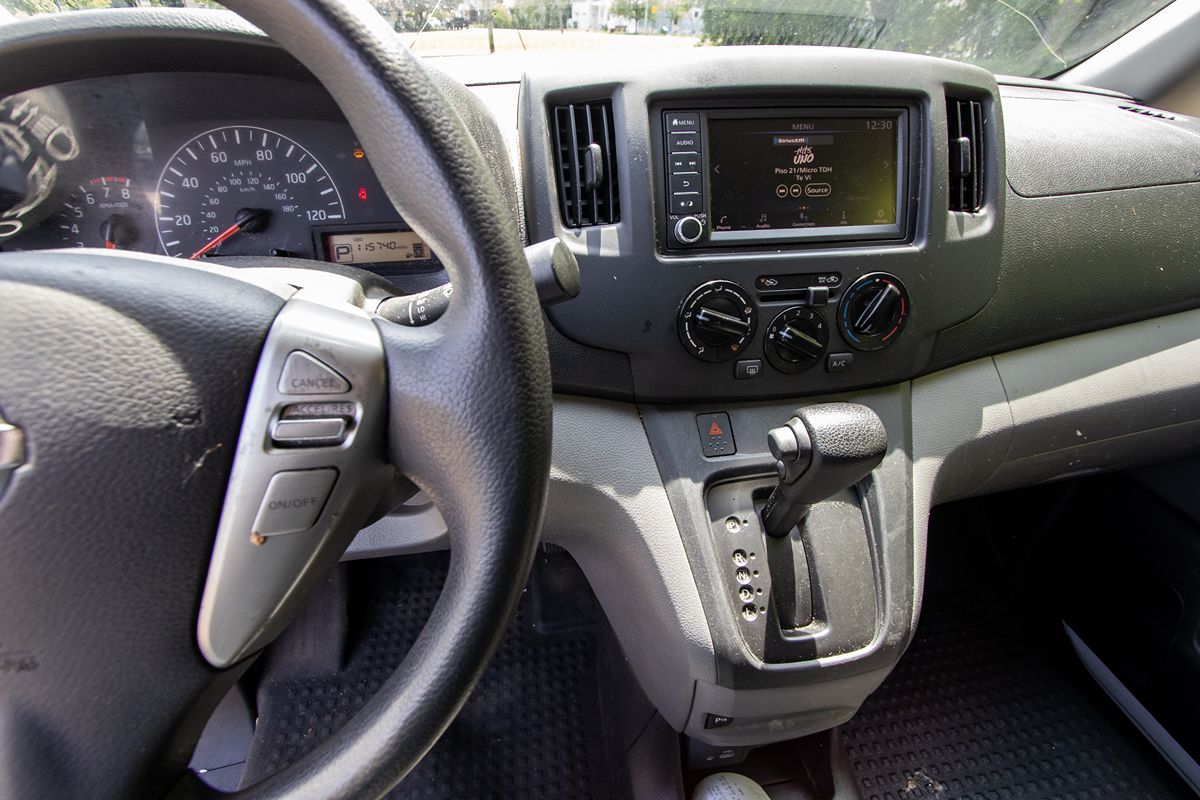 2020 Nissan NV200 SV photo 14