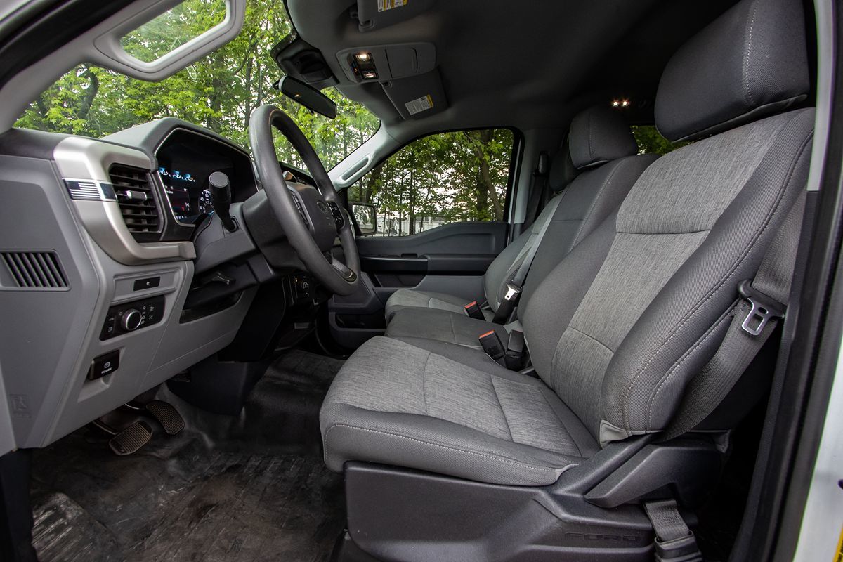 2023 Ford F-150 XL photo 9