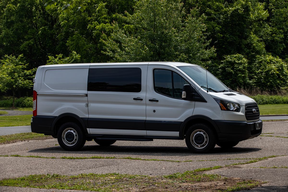 2019 Ford Transit Van photo 3