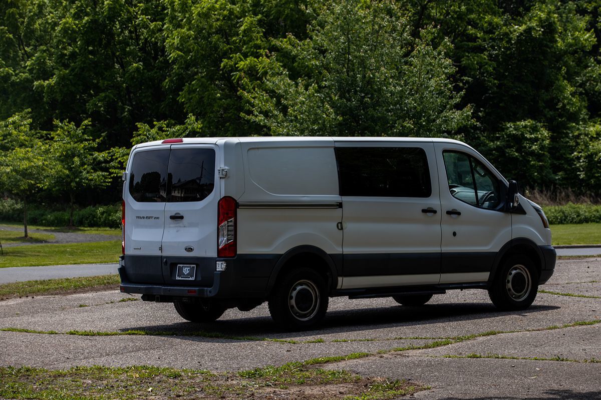2017 Ford Transit Van photo 4
