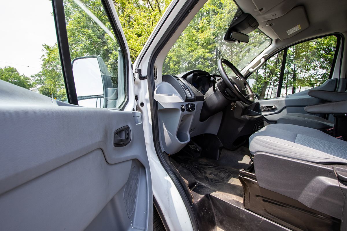 2017 Ford Transit Van Base - Photo 8