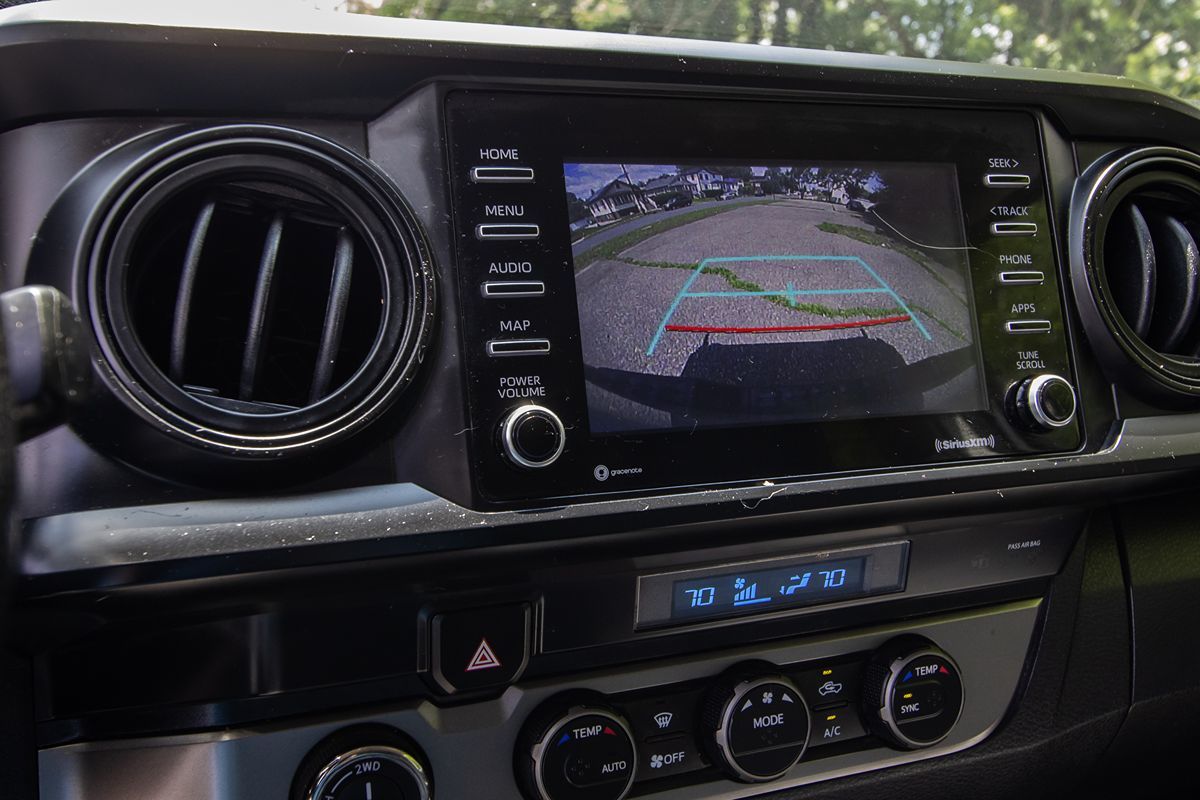 2022 Toyota Tacoma SR photo 14
