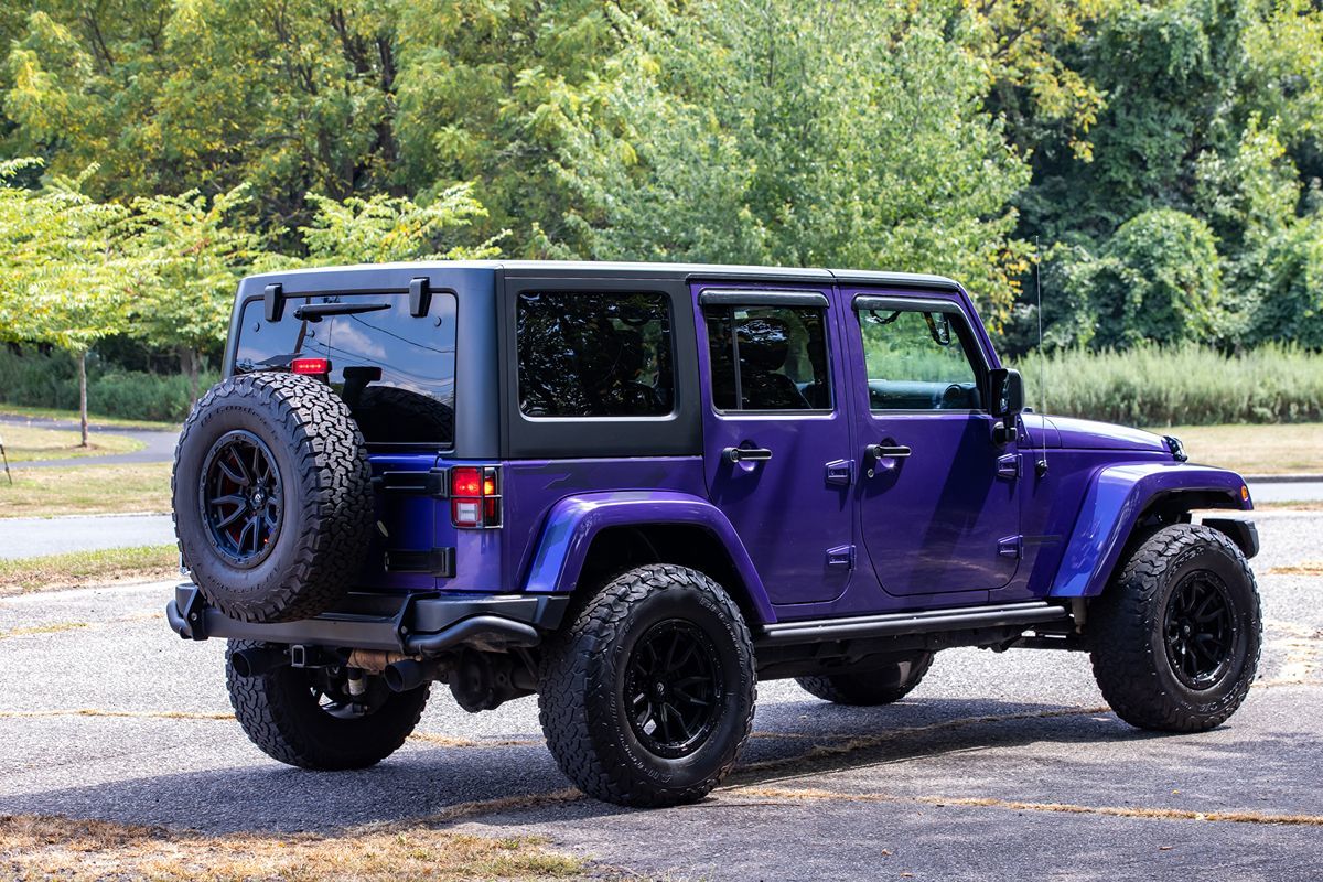 2017 Jeep Wrangler Unlimited Winter photo 3