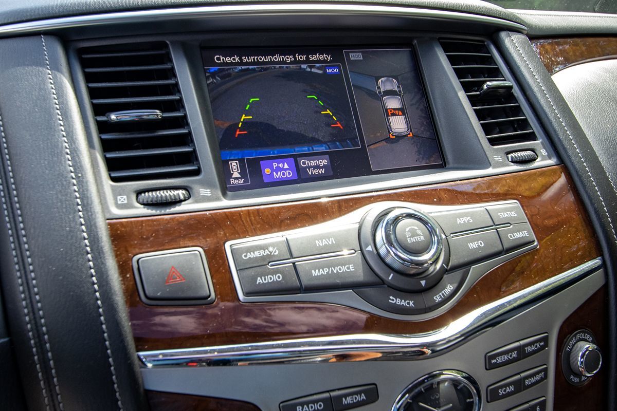 2019 Infiniti QX80 Luxe photo 15