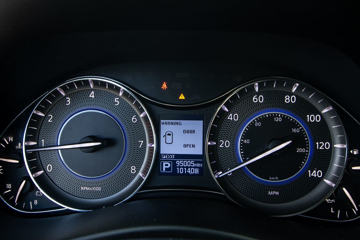 2019 Infiniti QX80 Luxe photo 16