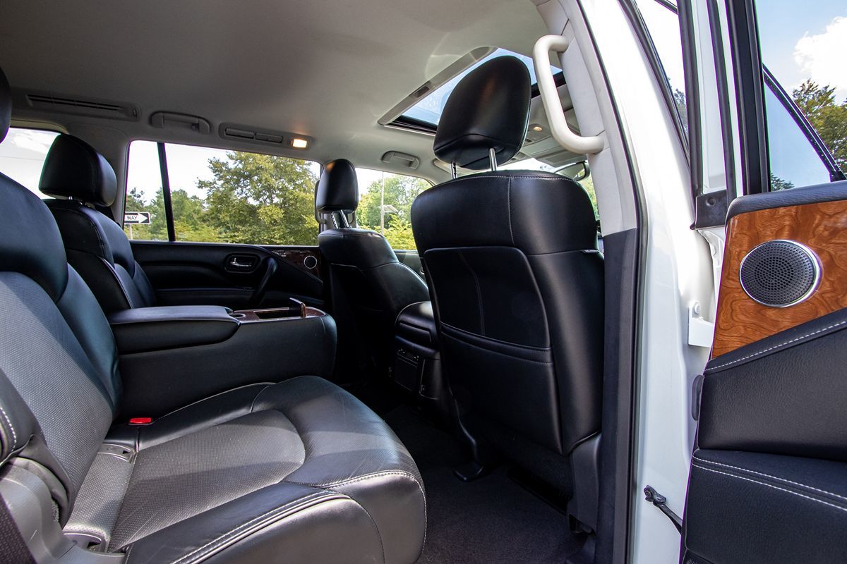 2019 Infiniti QX80 Luxe photo 24