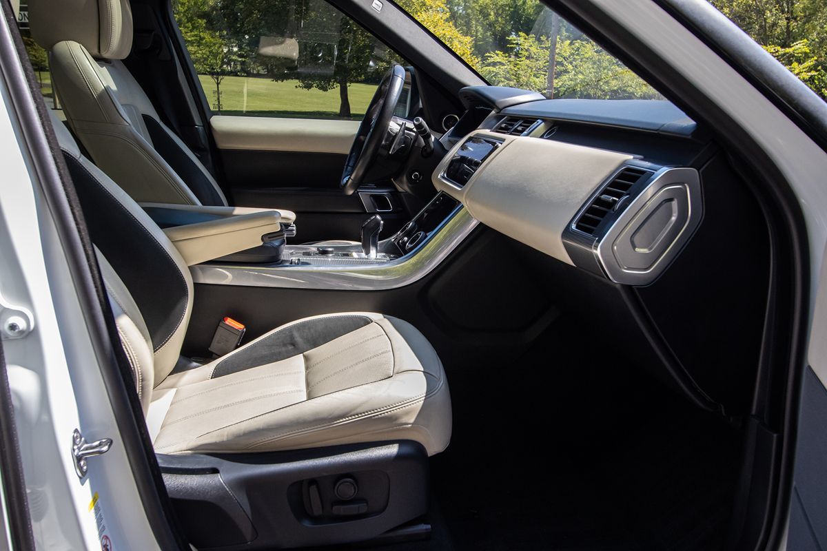 2019 Land Rover Range Rover Sport Supercharged Dynamic photo 22