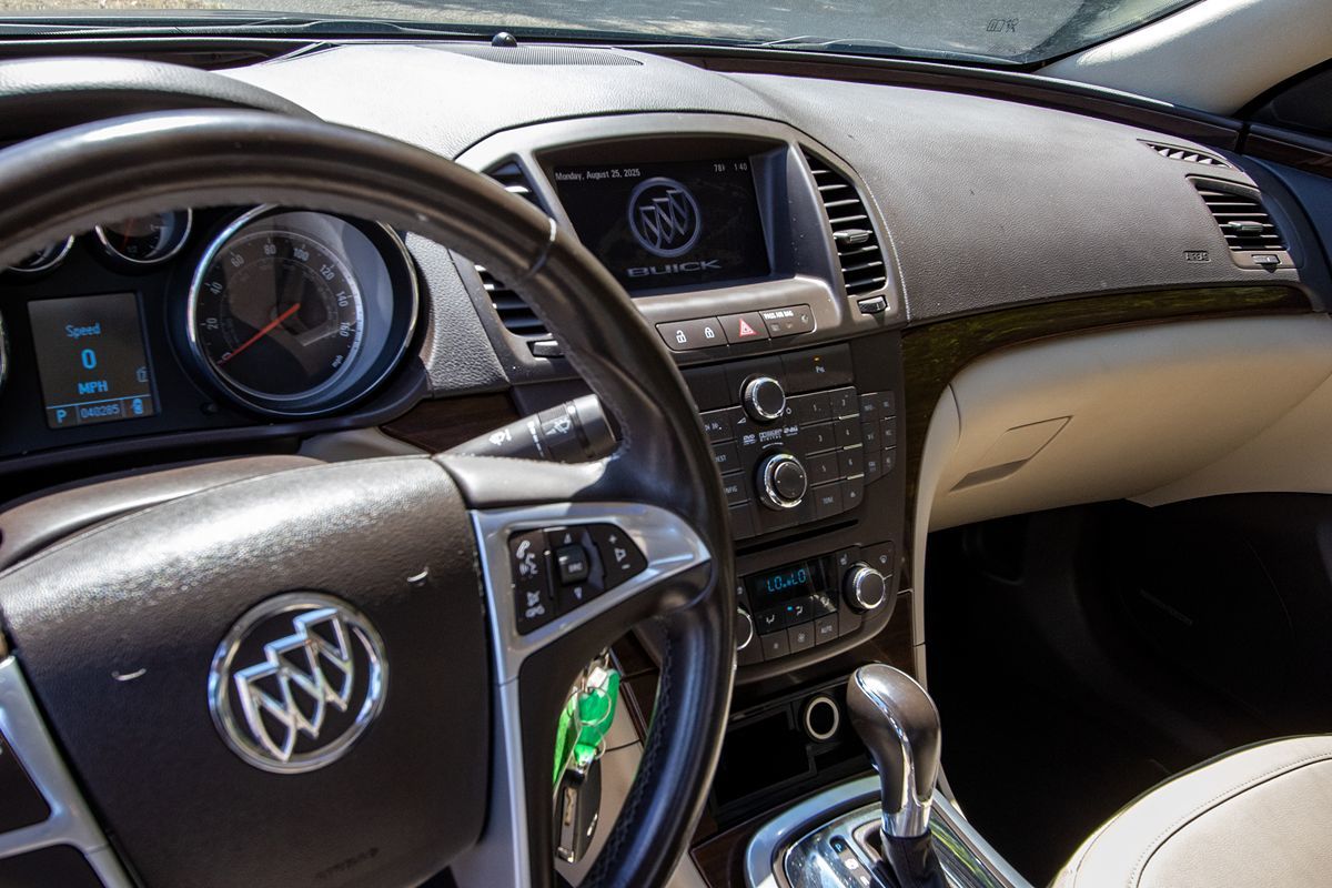 2017 Buick Envision Premium photo 12