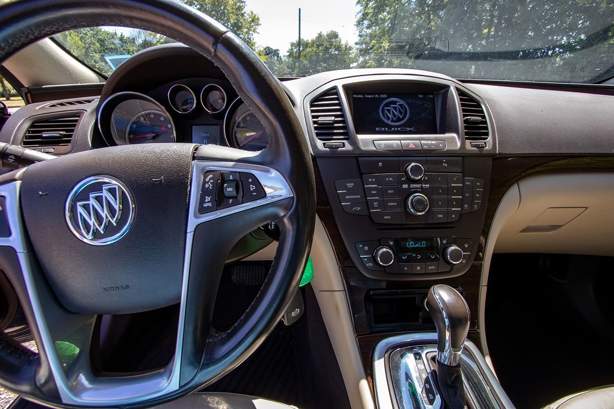 2017 Buick Envision Premium photo 13