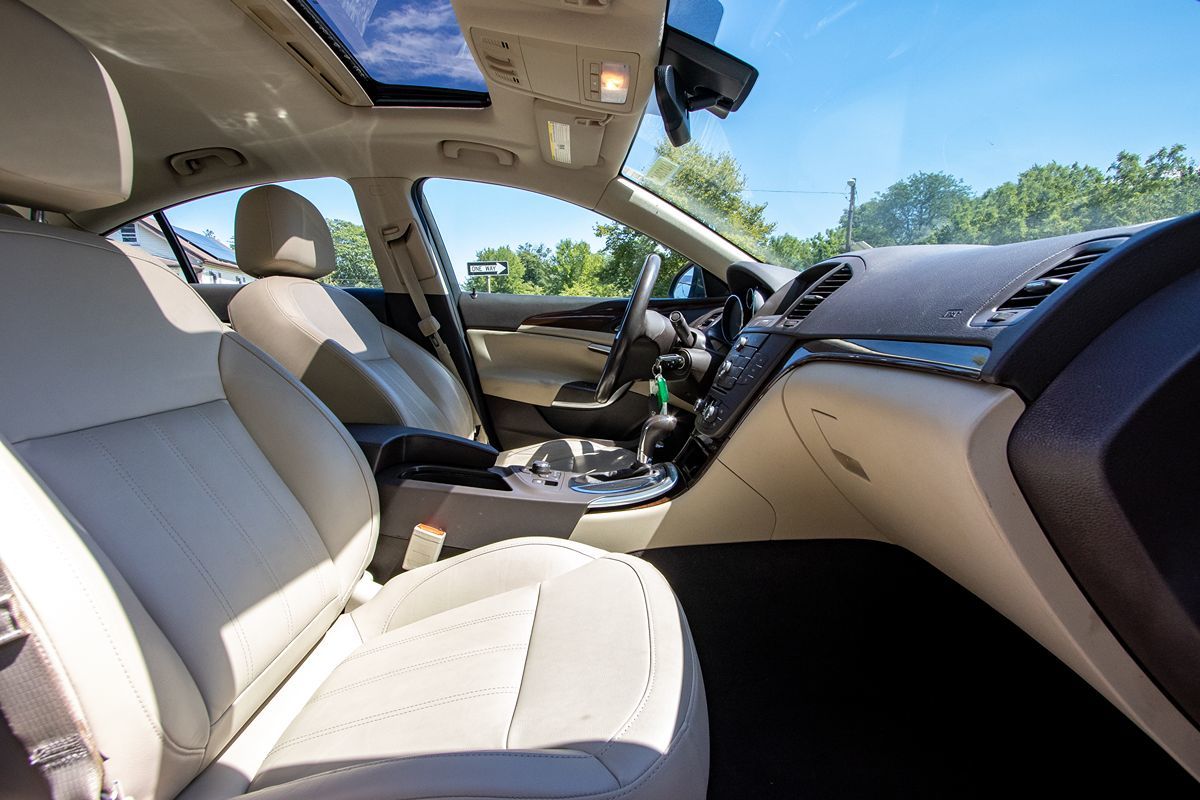 2017 Buick Envision Premium photo 17