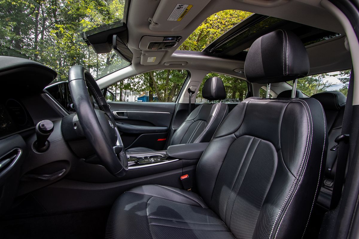 2022 Hyundai Sonata SEL Convenience N Line photo 9