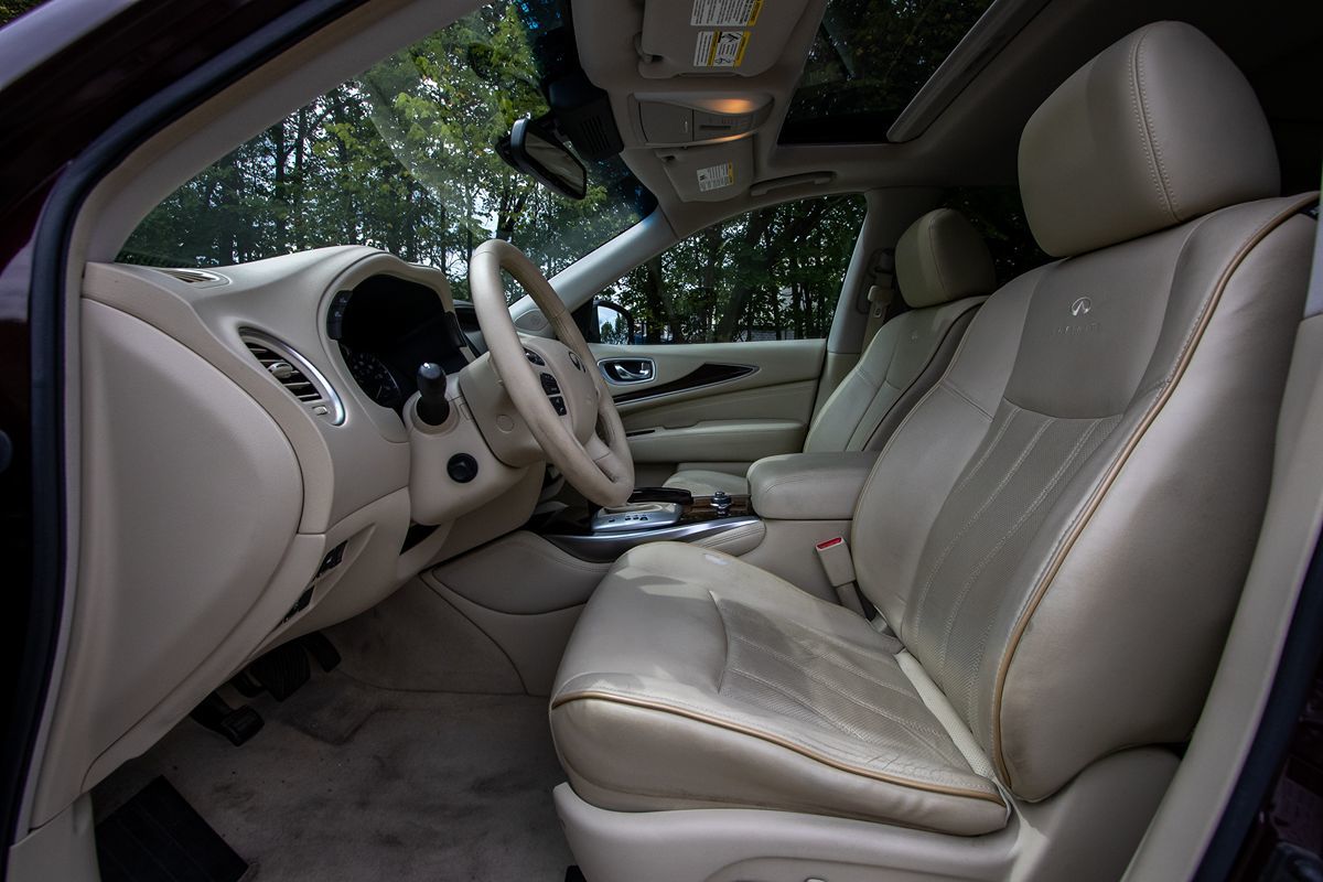 2014 Infiniti QX60 Hybrid Deluxe Touring photo 9