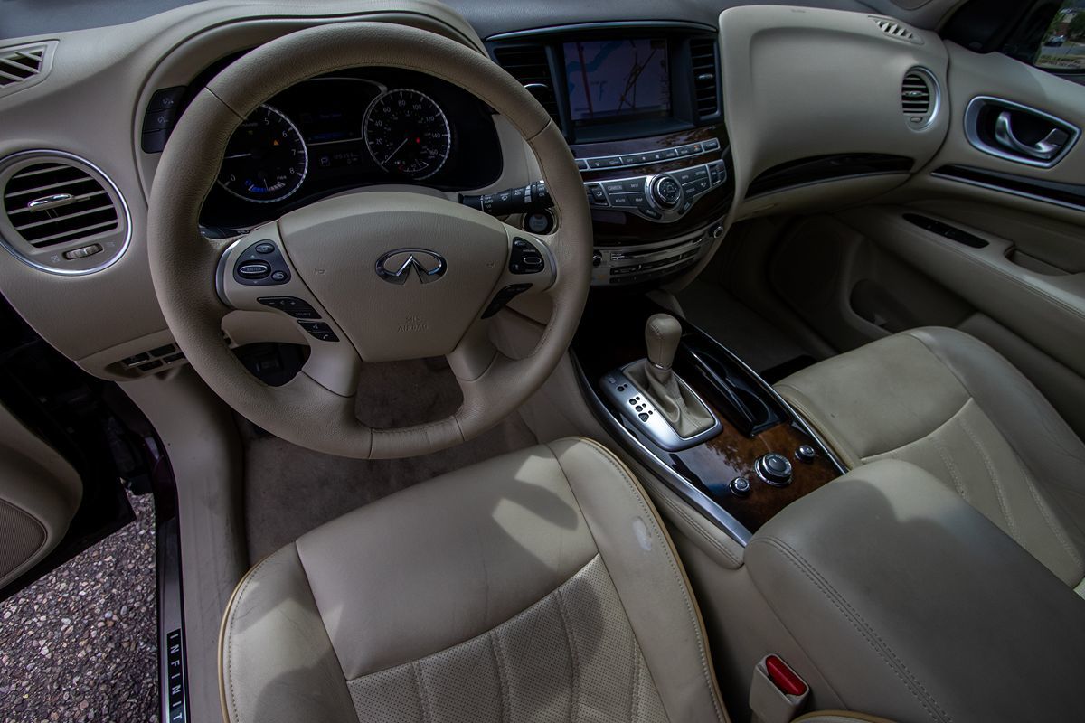 2014 Infiniti QX60 Hybrid Deluxe Touring photo 12