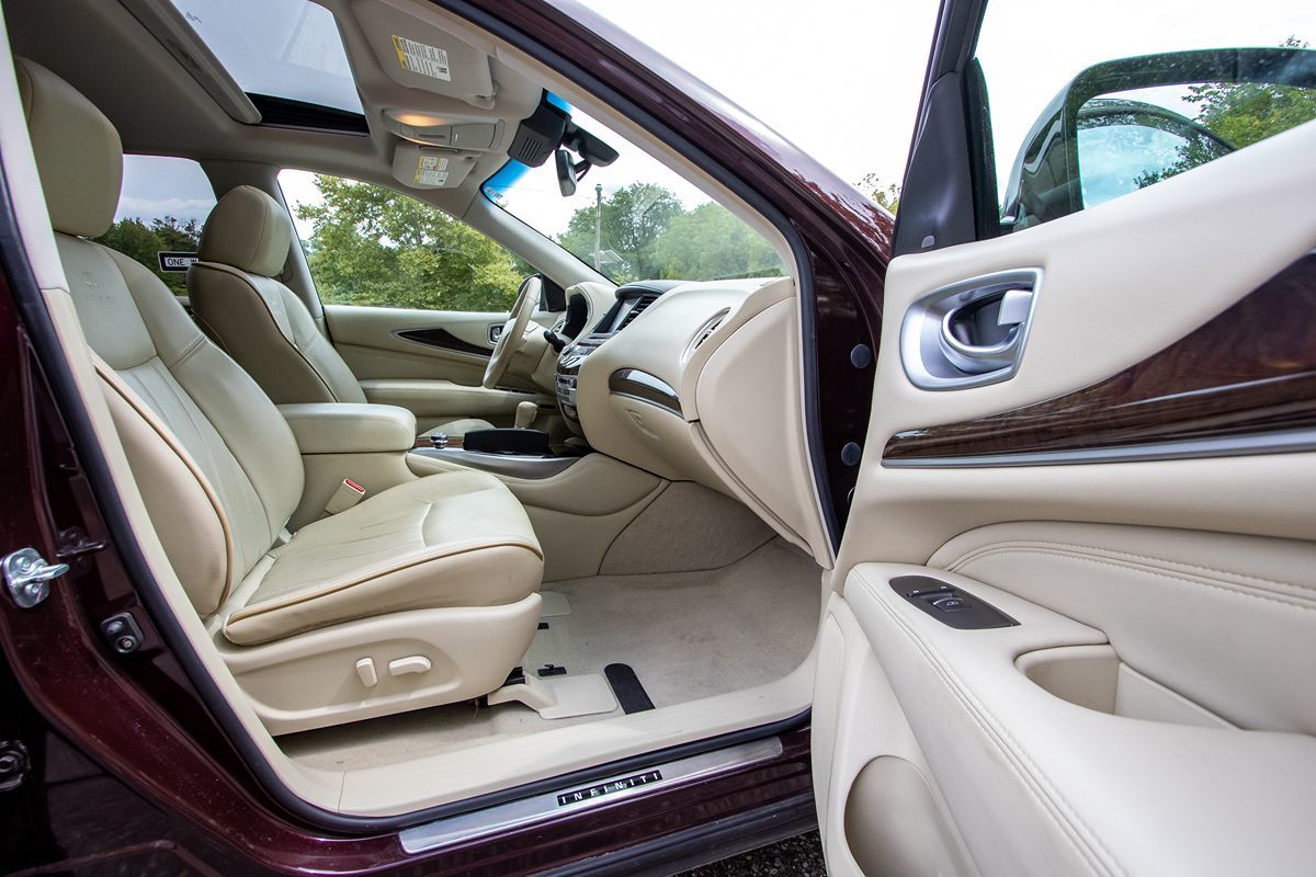 2014 Infiniti QX60 Hybrid Deluxe Touring photo 18