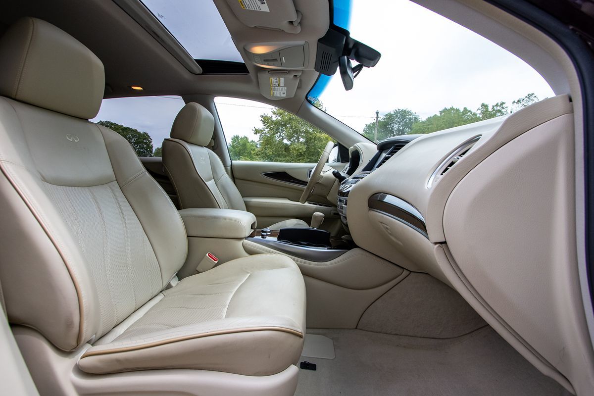 2014 Infiniti QX60 Hybrid Deluxe Touring photo 19