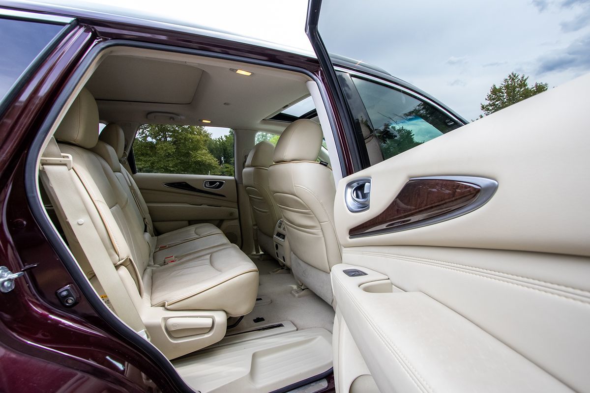 2014 Infiniti QX60 Hybrid Deluxe Touring photo 23